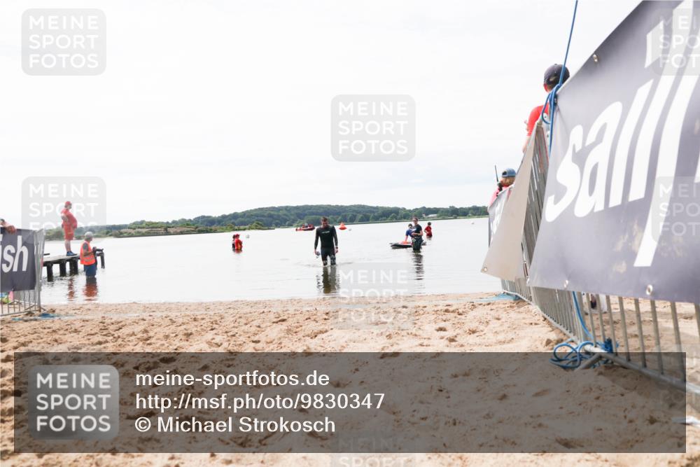 21.06.2026 - Viking Triathlon Michael Strokosch http://msf.ph/oto/9830347 21.06.2026 11:04:13 Schwimmen 421 meine-sportfotos.de