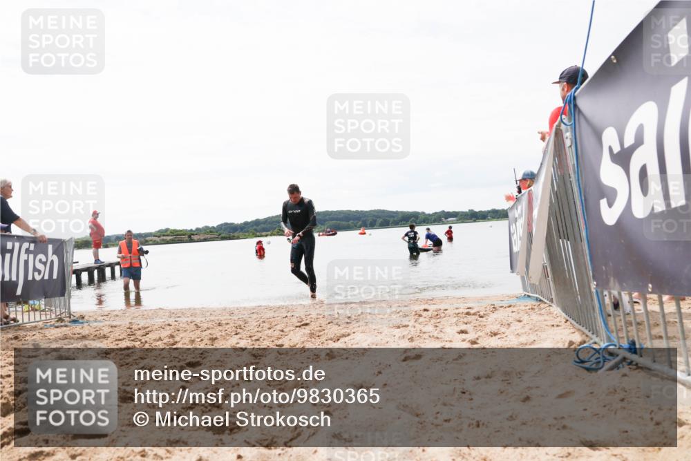 21.06.2026 - Viking Triathlon Michael Strokosch http://msf.ph/oto/9830365 21.06.2026 11:04:19 Schwimmen 421 meine-sportfotos.de