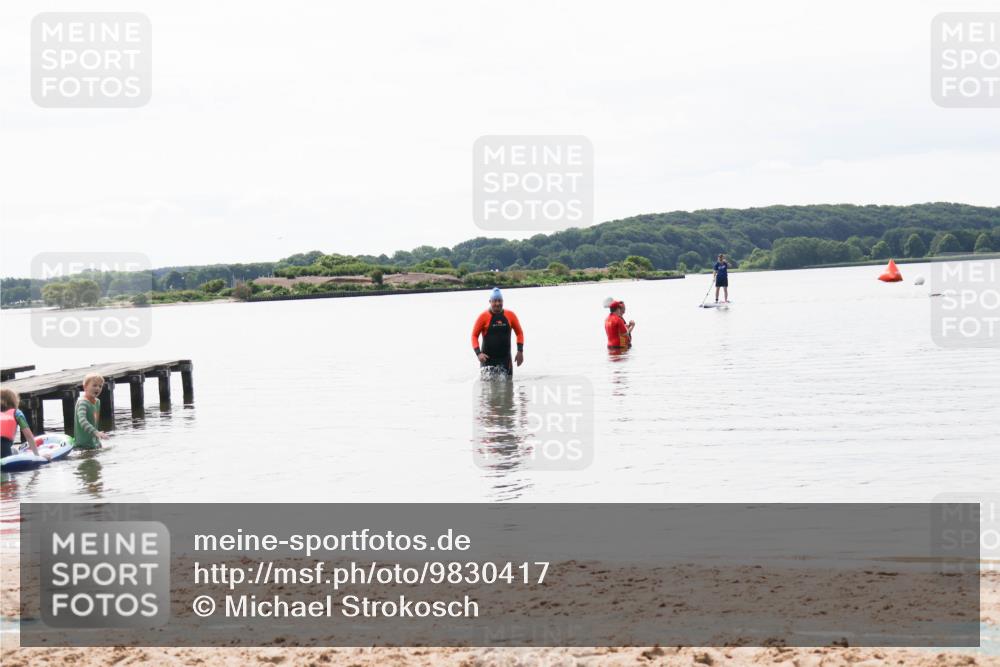 21.06.2026 - Viking Triathlon Michael Strokosch http://msf.ph/oto/9830417 21.06.2026 11:11:04 Schwimmen  meine-sportfotos.de