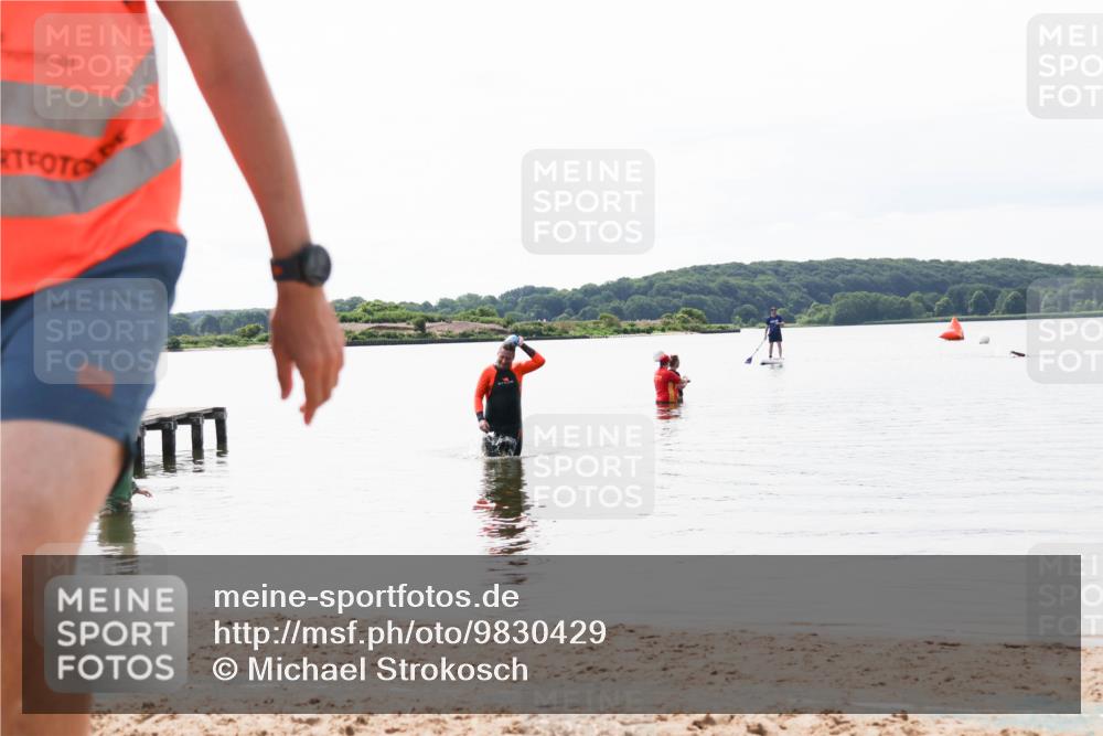 21.06.2026 - Viking Triathlon Michael Strokosch http://msf.ph/oto/9830429 21.06.2026 11:11:08 Schwimmen  meine-sportfotos.de