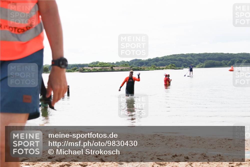21.06.2026 - Viking Triathlon Michael Strokosch http://msf.ph/oto/9830430 21.06.2026 11:11:08 Schwimmen  meine-sportfotos.de