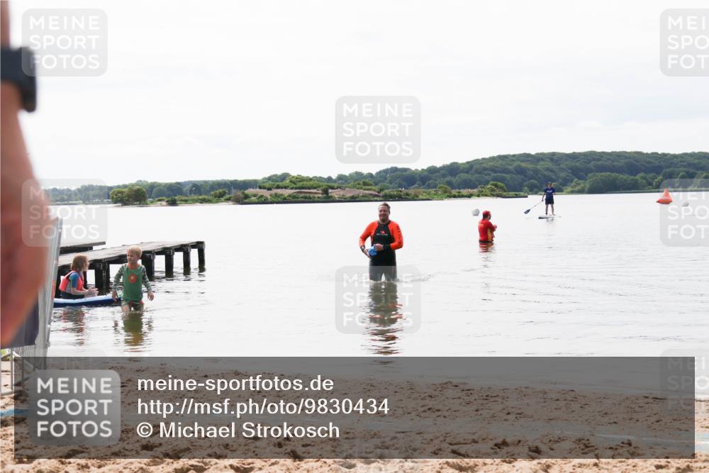 21.06.2026 - Viking Triathlon Michael Strokosch http://msf.ph/oto/9830434 21.06.2026 11:11:10 Schwimmen  meine-sportfotos.de