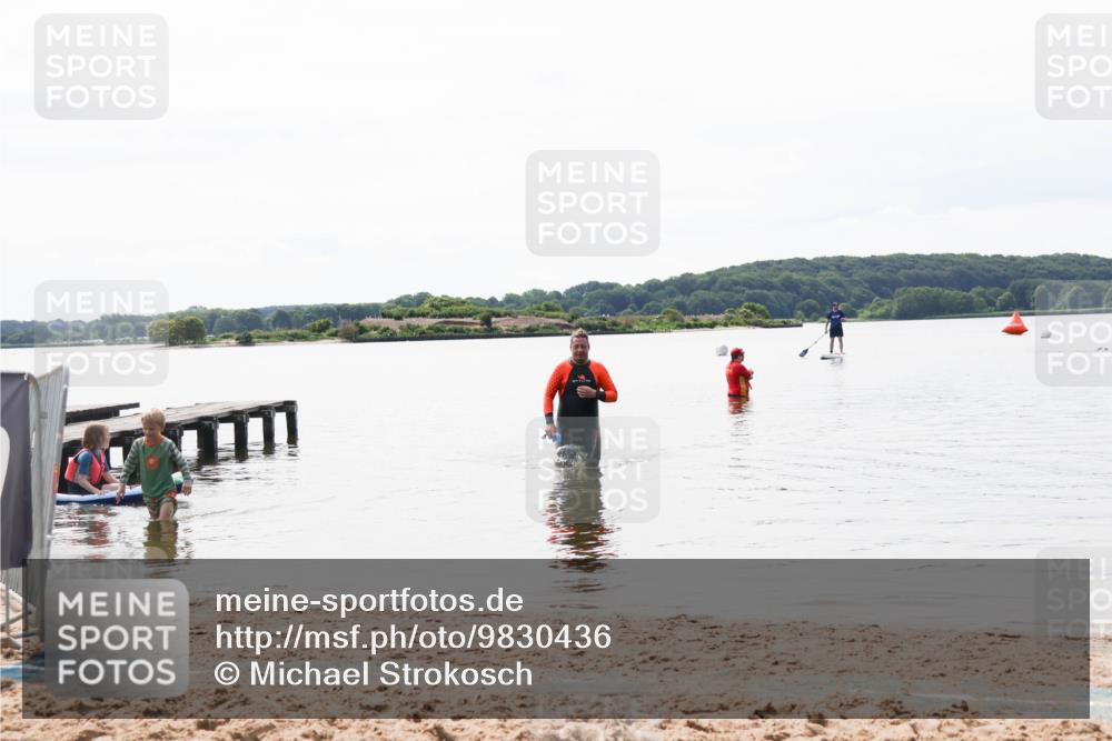 21.06.2026 - Viking Triathlon Michael Strokosch http://msf.ph/oto/9830436 21.06.2026 11:11:10 Schwimmen  meine-sportfotos.de