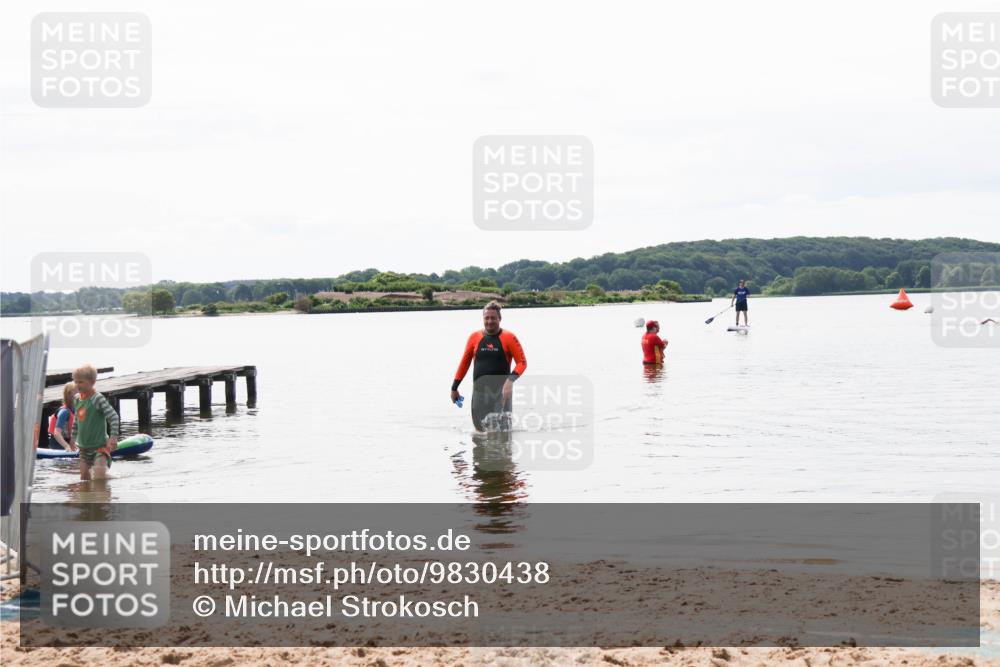 21.06.2026 - Viking Triathlon Michael Strokosch http://msf.ph/oto/9830438 21.06.2026 11:11:11 Schwimmen 39 meine-sportfotos.de