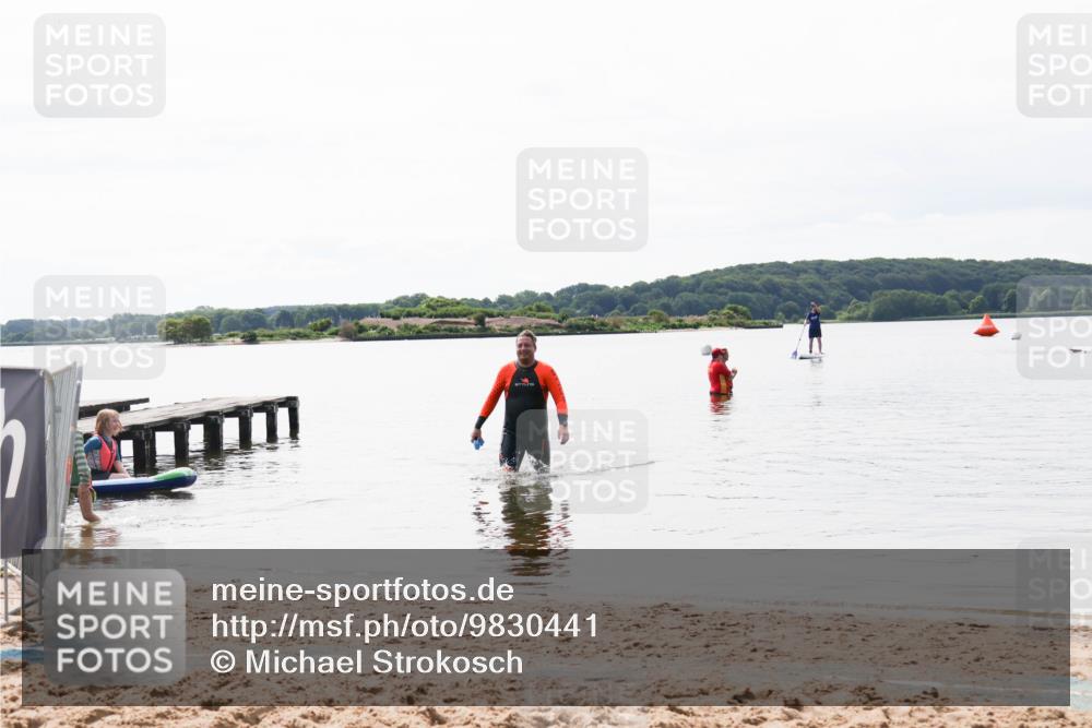 21.06.2026 - Viking Triathlon Michael Strokosch http://msf.ph/oto/9830441 21.06.2026 11:11:12 Schwimmen 39 meine-sportfotos.de