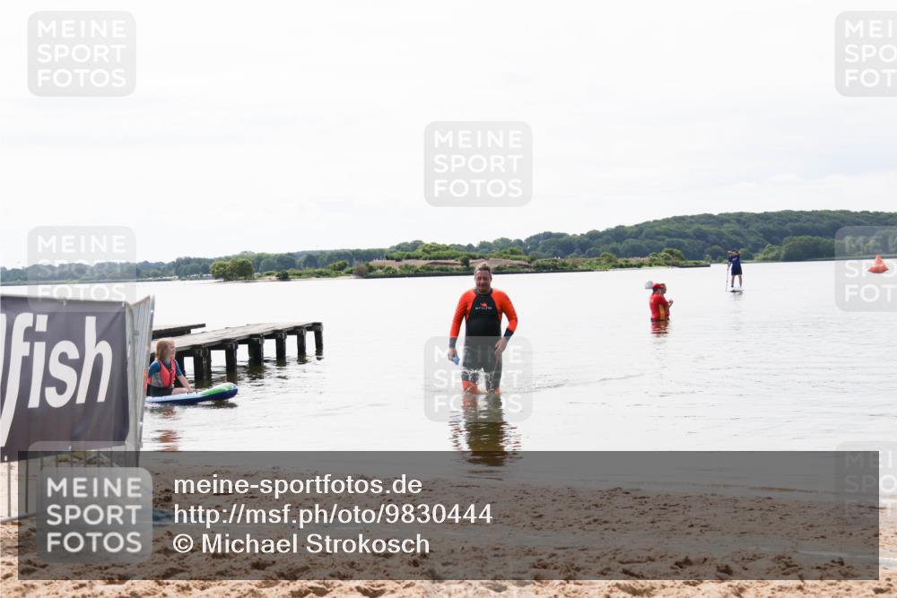 21.06.2026 - Viking Triathlon Michael Strokosch http://msf.ph/oto/9830444 21.06.2026 11:11:13 Schwimmen 39 meine-sportfotos.de