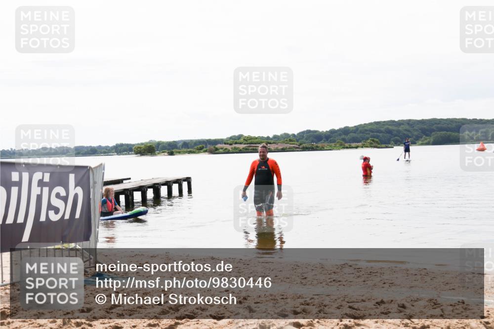 21.06.2026 - Viking Triathlon Michael Strokosch http://msf.ph/oto/9830446 21.06.2026 11:11:14 Schwimmen 39 meine-sportfotos.de