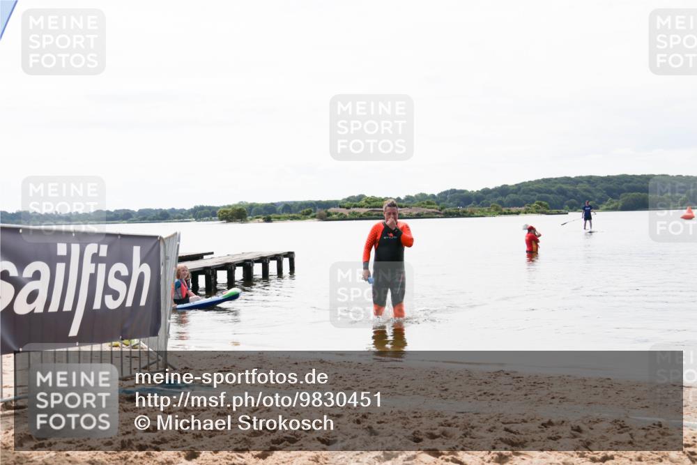 21.06.2026 - Viking Triathlon Michael Strokosch http://msf.ph/oto/9830451 21.06.2026 11:11:15 Schwimmen 39 meine-sportfotos.de