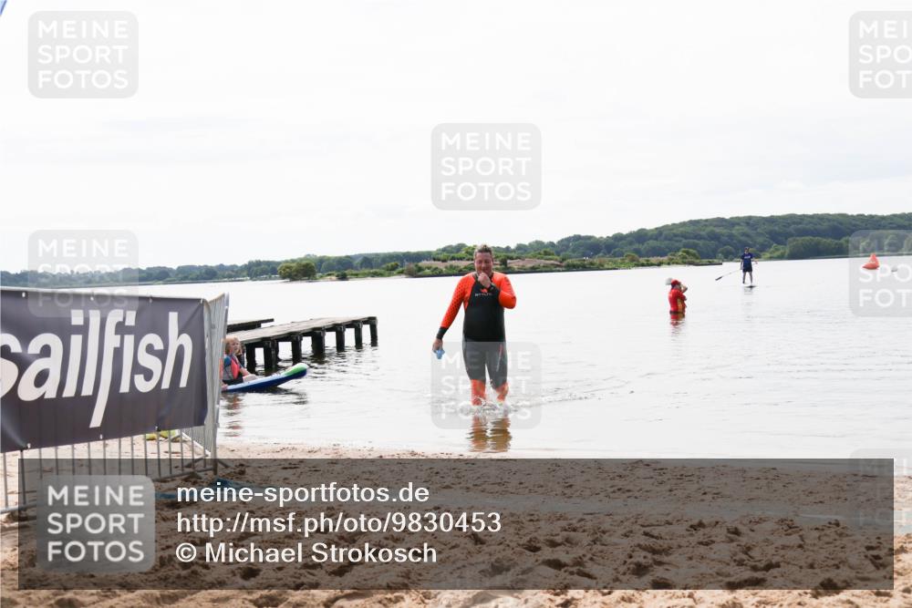 21.06.2026 - Viking Triathlon Michael Strokosch http://msf.ph/oto/9830453 21.06.2026 11:11:16 Schwimmen 39 meine-sportfotos.de