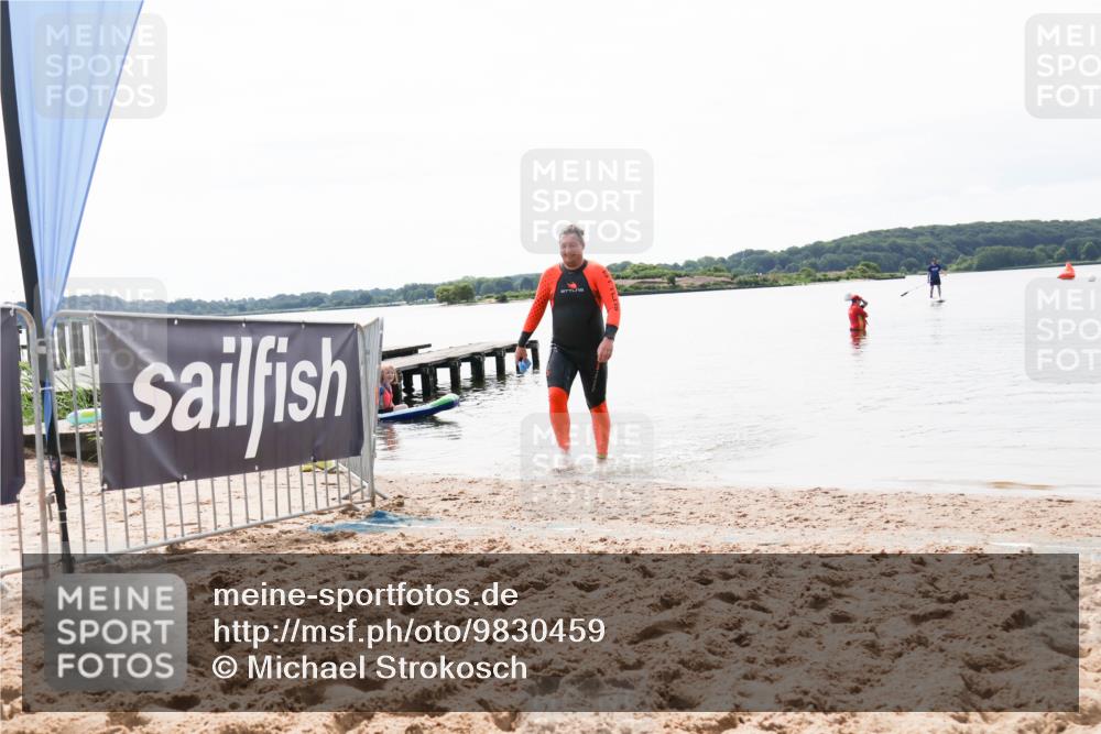 21.06.2026 - Viking Triathlon Michael Strokosch http://msf.ph/oto/9830459 21.06.2026 11:11:18 Schwimmen 39 meine-sportfotos.de