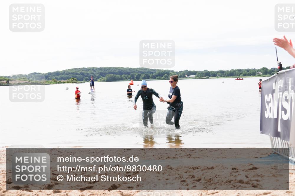 21.06.2026 - Viking Triathlon Michael Strokosch http://msf.ph/oto/9830480 21.06.2026 11:12:17 Schwimmen 368 meine-sportfotos.de