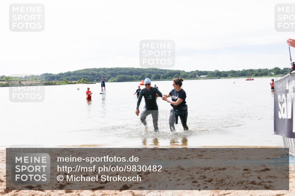 21.06.2026 - Viking Triathlon Michael Strokosch http://msf.ph/oto/9830482 21.06.2026 11:12:17 Schwimmen 368 meine-sportfotos.de