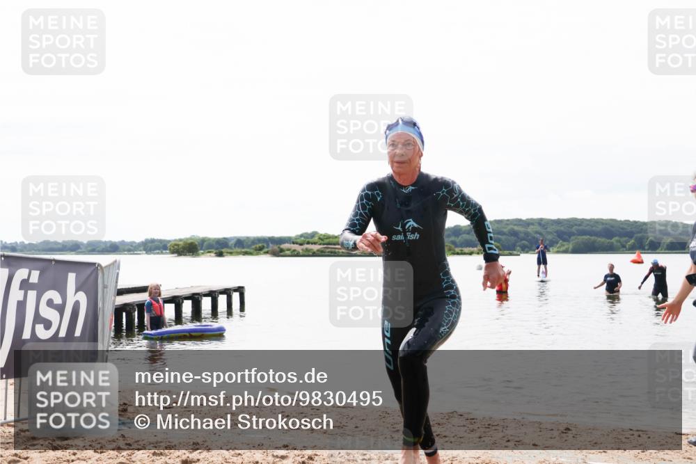 21.06.2026 - Viking Triathlon Michael Strokosch http://msf.ph/oto/9830495 21.06.2026 11:12:21 Schwimmen 368 meine-sportfotos.de