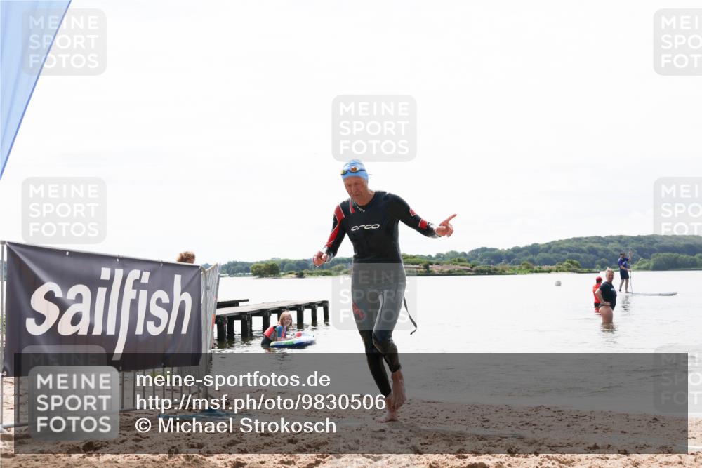 21.06.2026 - Viking Triathlon Michael Strokosch http://msf.ph/oto/9830506 21.06.2026 11:12:42 Schwimmen 70 meine-sportfotos.de