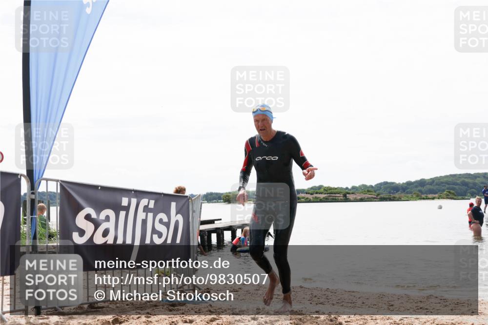 21.06.2026 - Viking Triathlon Michael Strokosch http://msf.ph/oto/9830507 21.06.2026 11:12:43 Schwimmen 70 meine-sportfotos.de