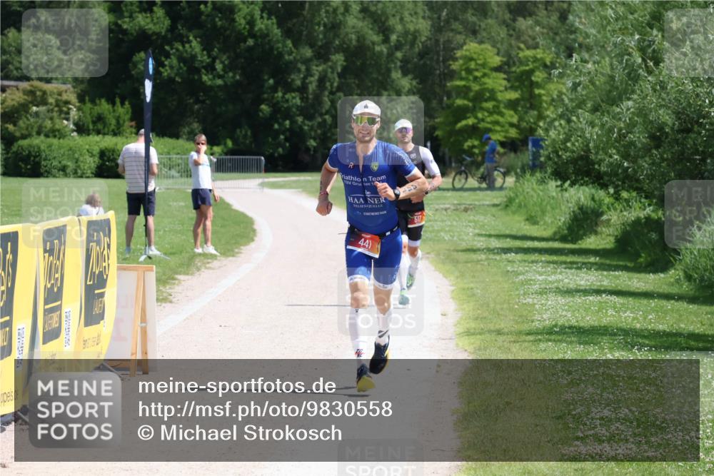 21.06.2026 - Viking Triathlon Michael Strokosch http://msf.ph/oto/9830558 21.06.2026 12:38:39 Laufen 441 meine-sportfotos.de