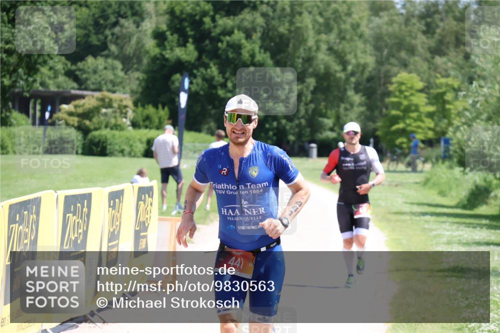 21.06.2026 - Viking Triathlon Michael Strokosch http://msf.ph/oto/9830563 21.06.2026 12:38:41 Laufen 441, 517 meine-sportfotos.de