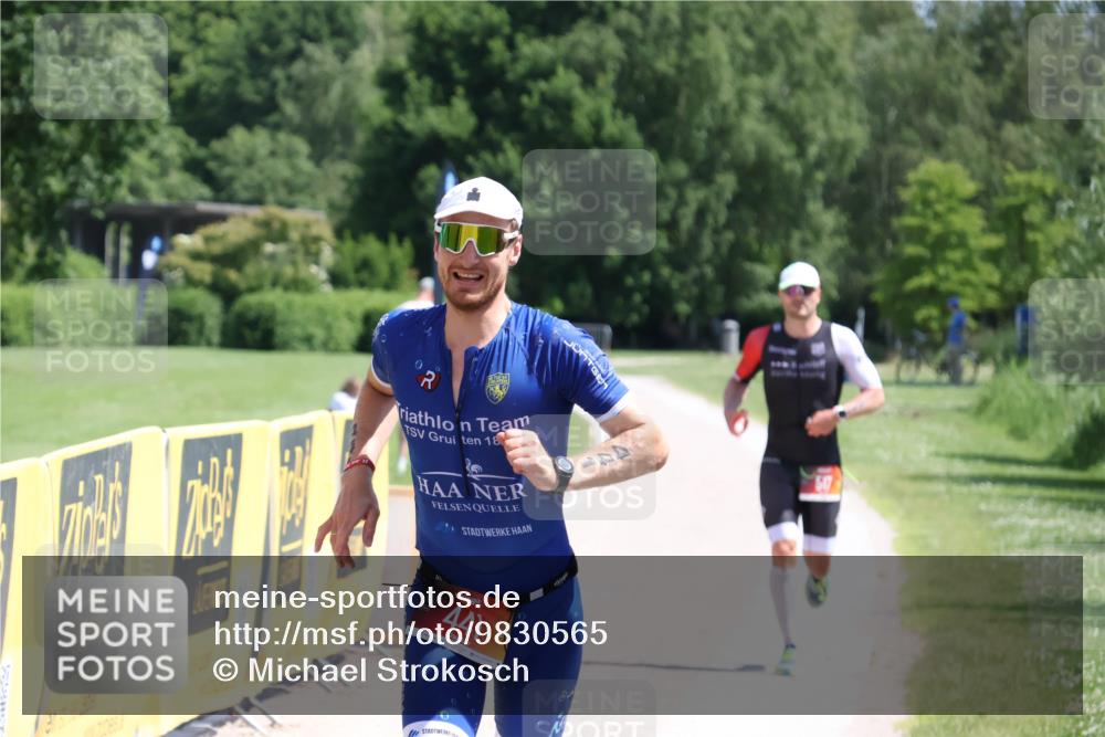 21.06.2026 - Viking Triathlon Michael Strokosch http://msf.ph/oto/9830565 21.06.2026 12:38:42 Laufen 441, 517 meine-sportfotos.de