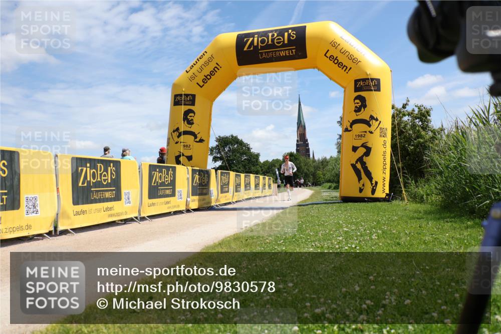 21.06.2026 - Viking Triathlon Michael Strokosch http://msf.ph/oto/9830578 21.06.2026 12:42:17 Laufen 8 meine-sportfotos.de