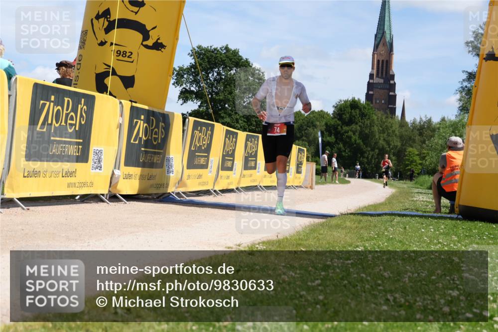 21.06.2026 - Viking Triathlon Michael Strokosch http://msf.ph/oto/9830633 21.06.2026 12:44:55 Laufen 74 meine-sportfotos.de