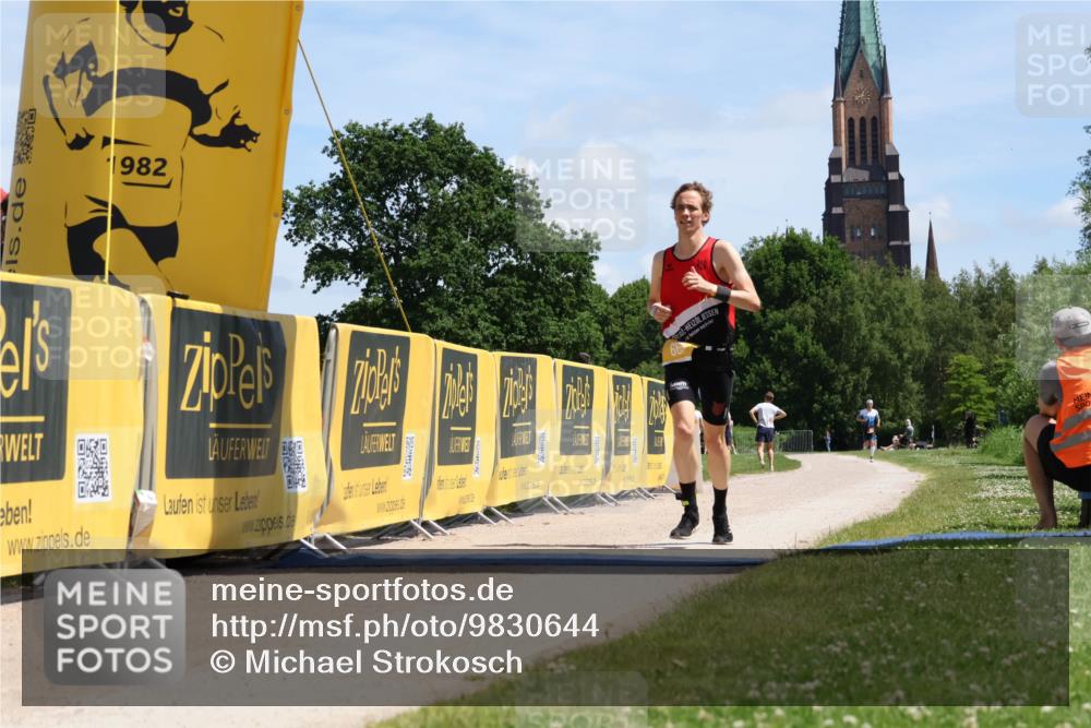 21.06.2026 - Viking Triathlon Michael Strokosch http://msf.ph/oto/9830644 21.06.2026 12:45:04 Laufen 669 meine-sportfotos.de