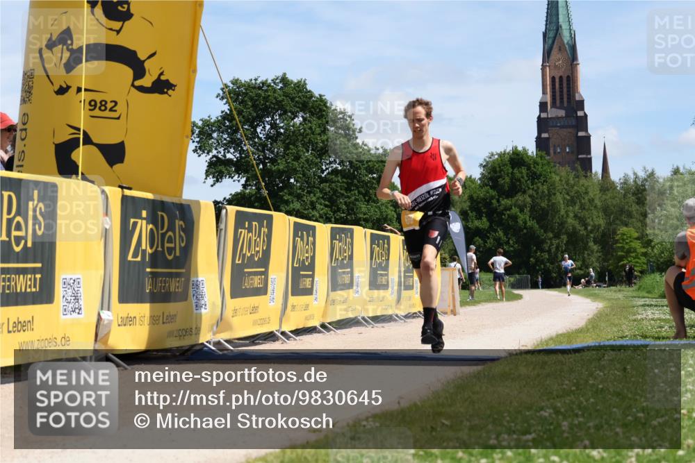 21.06.2026 - Viking Triathlon Michael Strokosch http://msf.ph/oto/9830645 21.06.2026 12:45:04 Laufen 669 meine-sportfotos.de