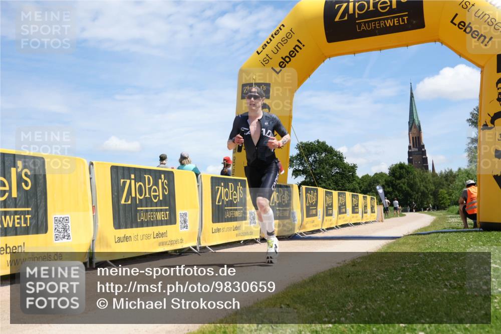 21.06.2026 - Viking Triathlon Michael Strokosch http://msf.ph/oto/9830659 21.06.2026 12:45:52 Laufen 565 meine-sportfotos.de