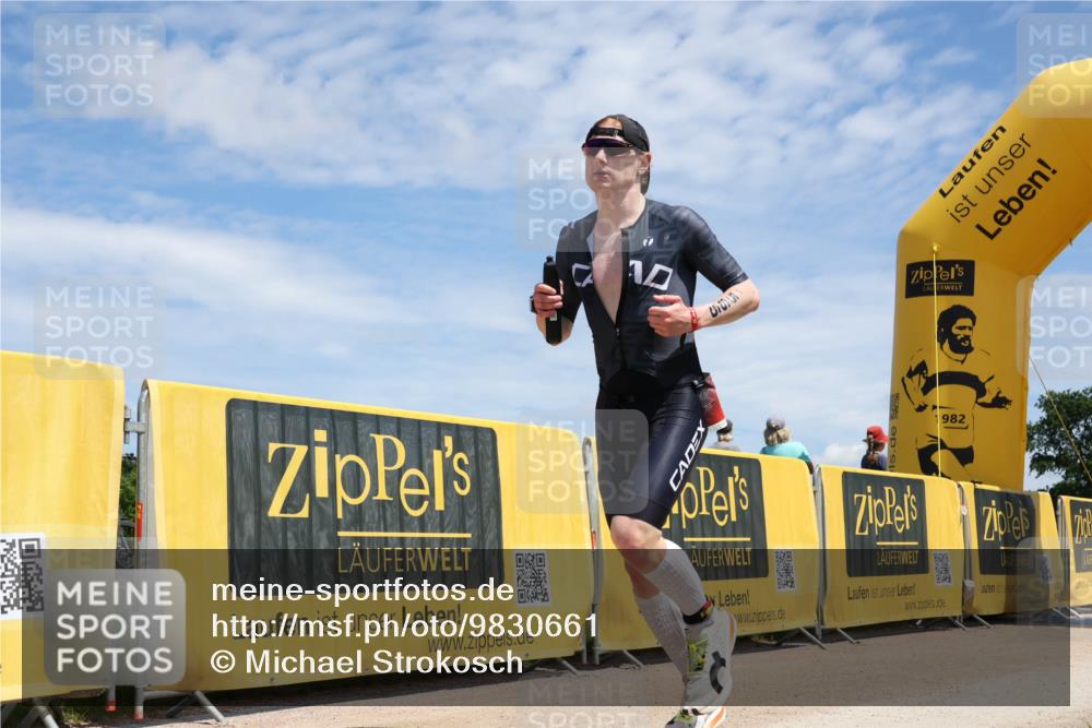 21.06.2026 - Viking Triathlon Michael Strokosch http://msf.ph/oto/9830661 21.06.2026 12:45:52 Laufen 565 meine-sportfotos.de