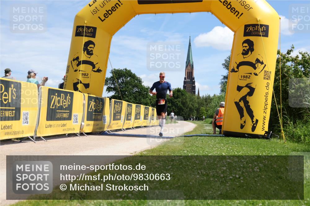 21.06.2026 - Viking Triathlon Michael Strokosch http://msf.ph/oto/9830663 21.06.2026 12:46:16 Laufen 218 meine-sportfotos.de