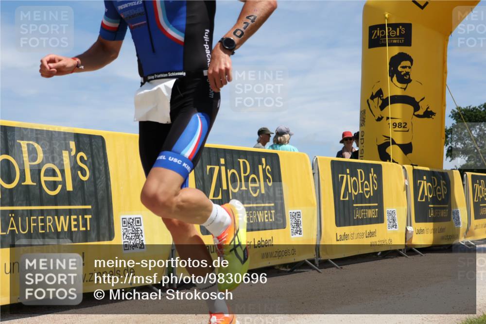 21.06.2026 - Viking Triathlon Michael Strokosch http://msf.ph/oto/9830696 21.06.2026 12:48:40 Laufen 410 meine-sportfotos.de