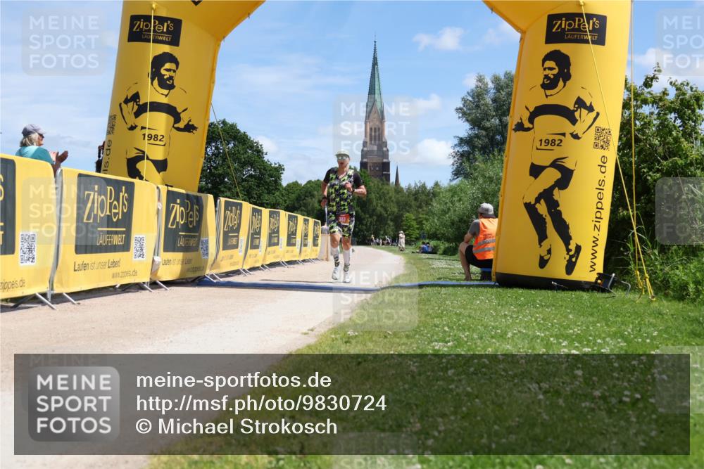 21.06.2026 - Viking Triathlon Michael Strokosch http://msf.ph/oto/9830724 21.06.2026 12:51:37 Laufen 383 meine-sportfotos.de
