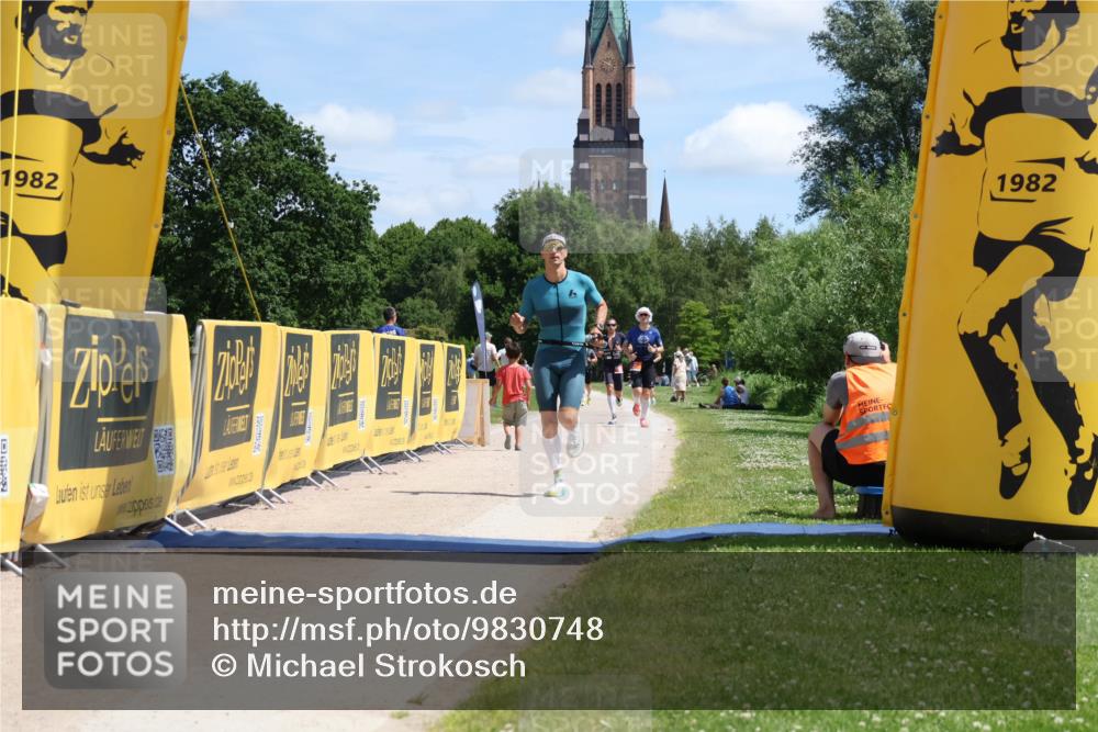 21.06.2026 - Viking Triathlon Michael Strokosch http://msf.ph/oto/9830748 21.06.2026 12:52:38 Laufen 447 meine-sportfotos.de