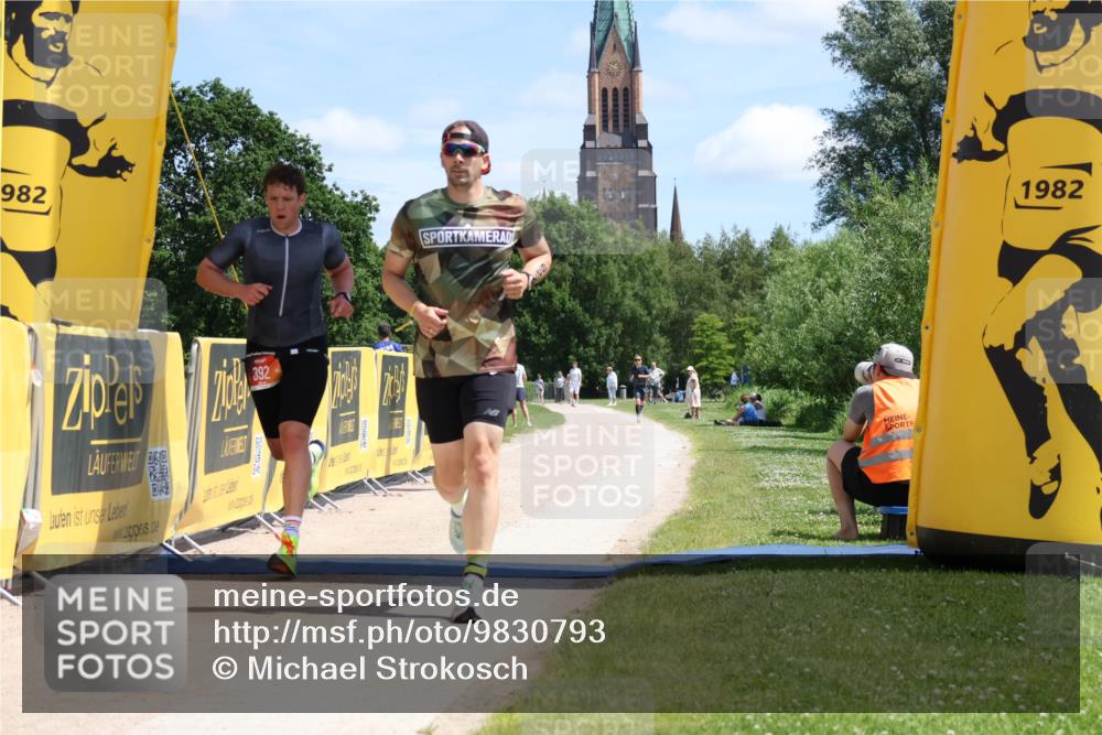 21.06.2026 - Viking Triathlon Michael Strokosch http://msf.ph/oto/9830793 21.06.2026 12:52:53 Laufen 109, 392, 627 meine-sportfotos.de