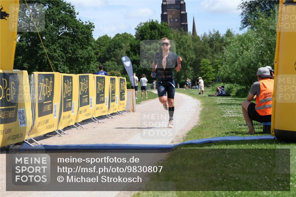 21.06.2026 - Viking Triathlon Michael Strokosch http://msf.ph/oto/9830807 21.06.2026 12:53:07 Laufen 454 meine-sportfotos.de