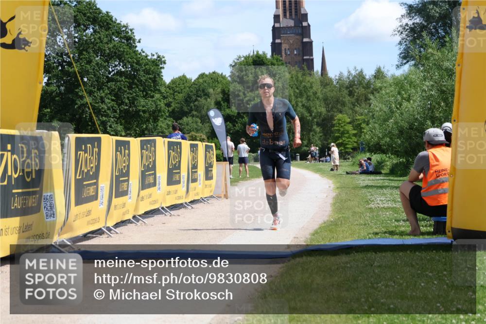 21.06.2026 - Viking Triathlon Michael Strokosch http://msf.ph/oto/9830808 21.06.2026 12:53:07 Laufen 454 meine-sportfotos.de