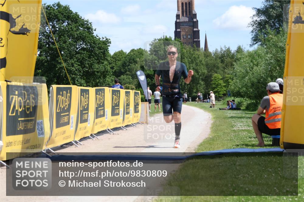 21.06.2026 - Viking Triathlon Michael Strokosch http://msf.ph/oto/9830809 21.06.2026 12:53:07 Laufen 454 meine-sportfotos.de