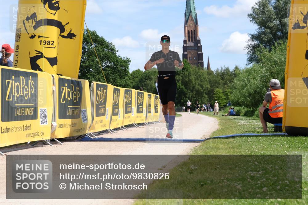21.06.2026 - Viking Triathlon Michael Strokosch http://msf.ph/oto/9830826 21.06.2026 12:53:41 Laufen 446 meine-sportfotos.de