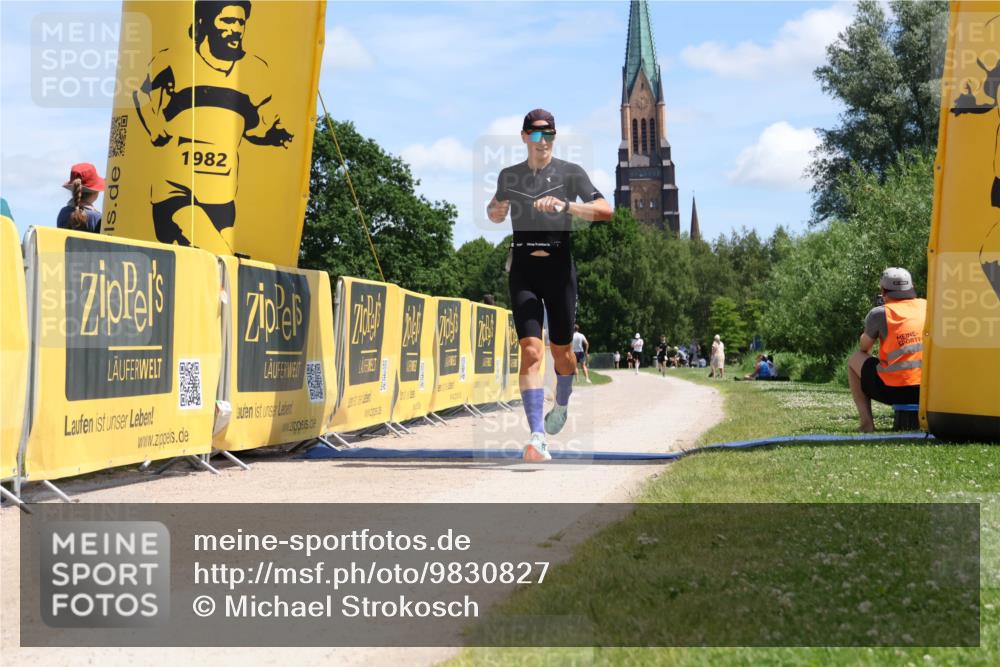 21.06.2026 - Viking Triathlon Michael Strokosch http://msf.ph/oto/9830827 21.06.2026 12:53:41 Laufen 446 meine-sportfotos.de