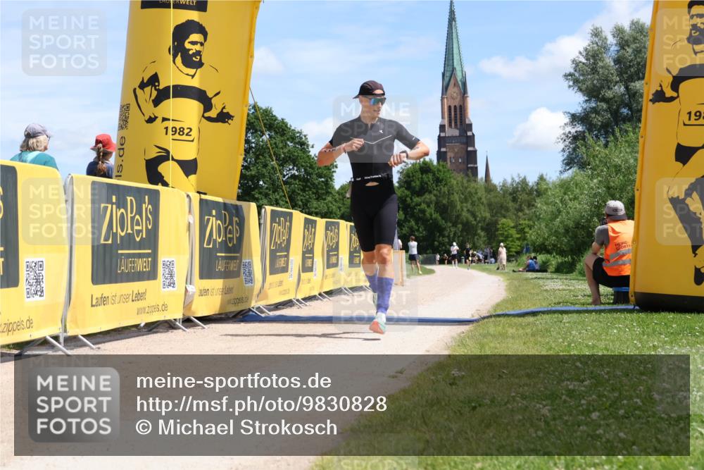 21.06.2026 - Viking Triathlon Michael Strokosch http://msf.ph/oto/9830828 21.06.2026 12:53:41 Laufen 446 meine-sportfotos.de