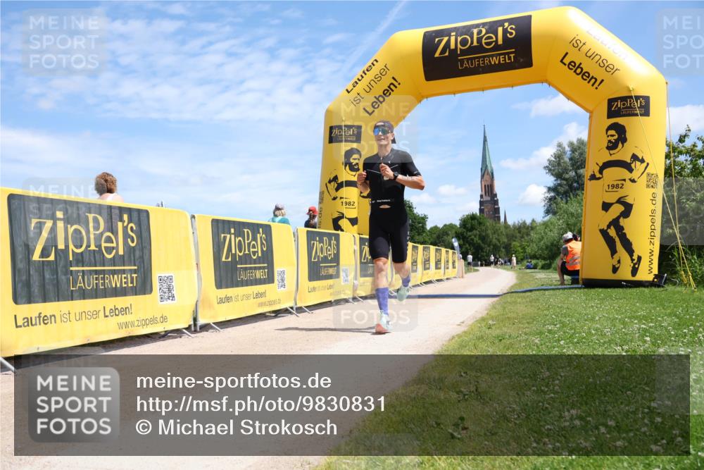 21.06.2026 - Viking Triathlon Michael Strokosch http://msf.ph/oto/9830831 21.06.2026 12:53:42 Laufen 446 meine-sportfotos.de