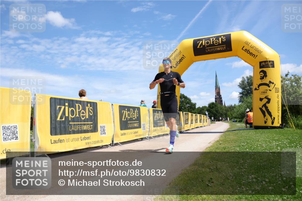 21.06.2026 - Viking Triathlon Michael Strokosch http://msf.ph/oto/9830832 21.06.2026 12:53:43 Laufen 446 meine-sportfotos.de