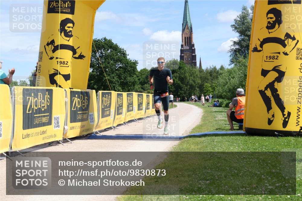 21.06.2026 - Viking Triathlon Michael Strokosch http://msf.ph/oto/9830873 21.06.2026 12:55:13 Laufen 28 meine-sportfotos.de