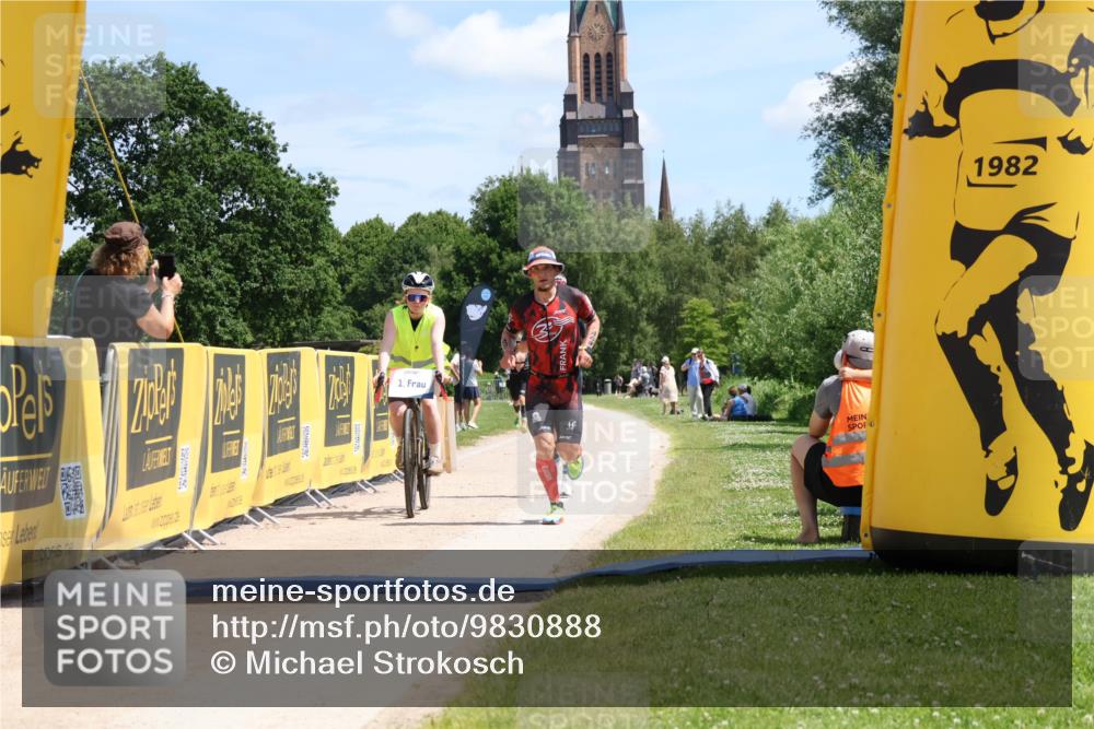 21.06.2026 - Viking Triathlon Michael Strokosch http://msf.ph/oto/9830888 21.06.2026 12:55:50 Laufen 18, 449 meine-sportfotos.de