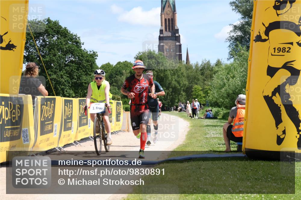 21.06.2026 - Viking Triathlon Michael Strokosch http://msf.ph/oto/9830891 21.06.2026 12:55:51 Laufen 18, 449 meine-sportfotos.de