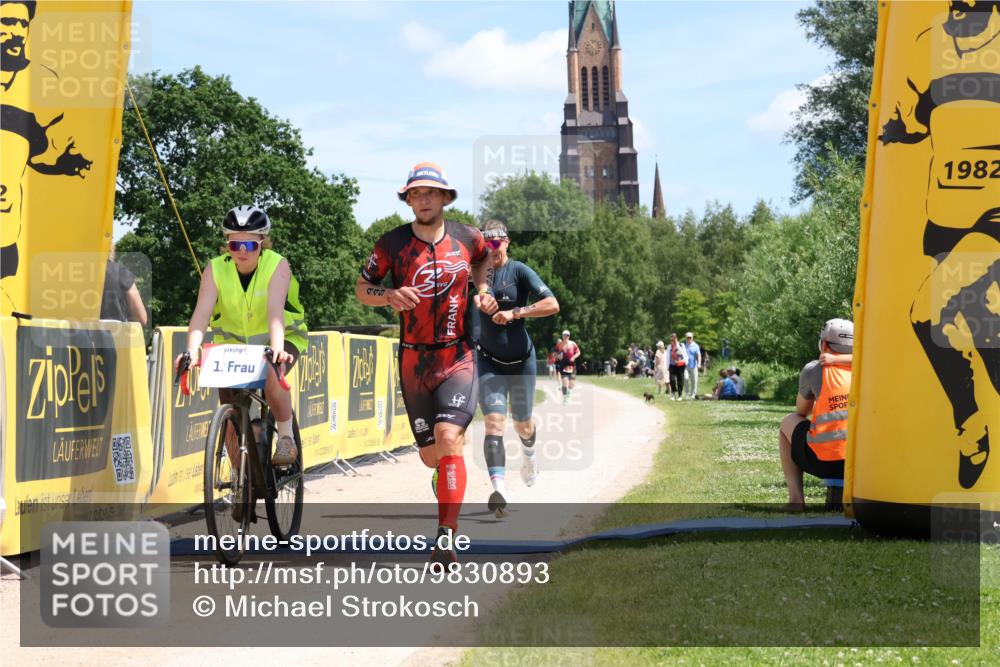 21.06.2026 - Viking Triathlon Michael Strokosch http://msf.ph/oto/9830893 21.06.2026 12:55:51 Laufen 18, 449 meine-sportfotos.de