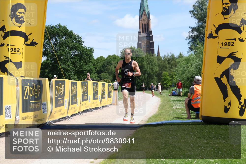 21.06.2026 - Viking Triathlon Michael Strokosch http://msf.ph/oto/9830941 21.06.2026 12:56:46 Laufen 487 meine-sportfotos.de