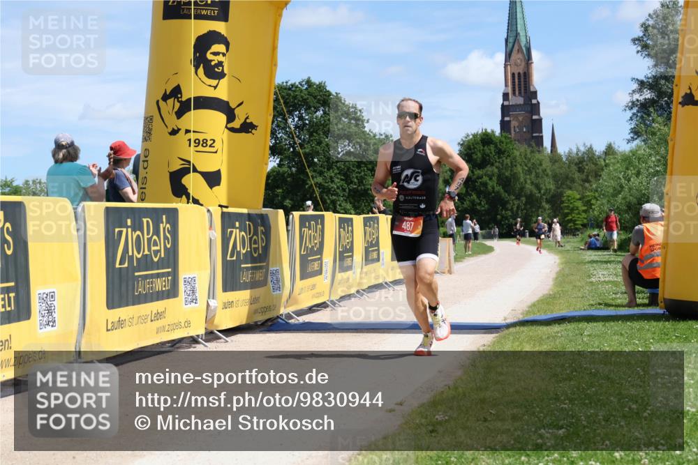 21.06.2026 - Viking Triathlon Michael Strokosch http://msf.ph/oto/9830944 21.06.2026 12:56:47 Laufen 487 meine-sportfotos.de