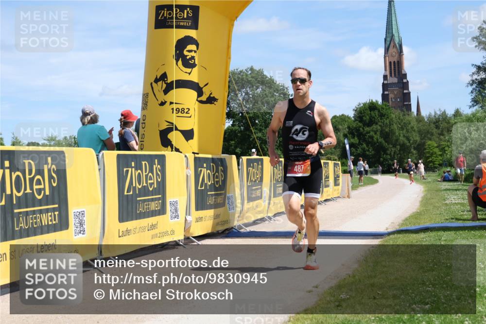 21.06.2026 - Viking Triathlon Michael Strokosch http://msf.ph/oto/9830945 21.06.2026 12:56:47 Laufen 487 meine-sportfotos.de