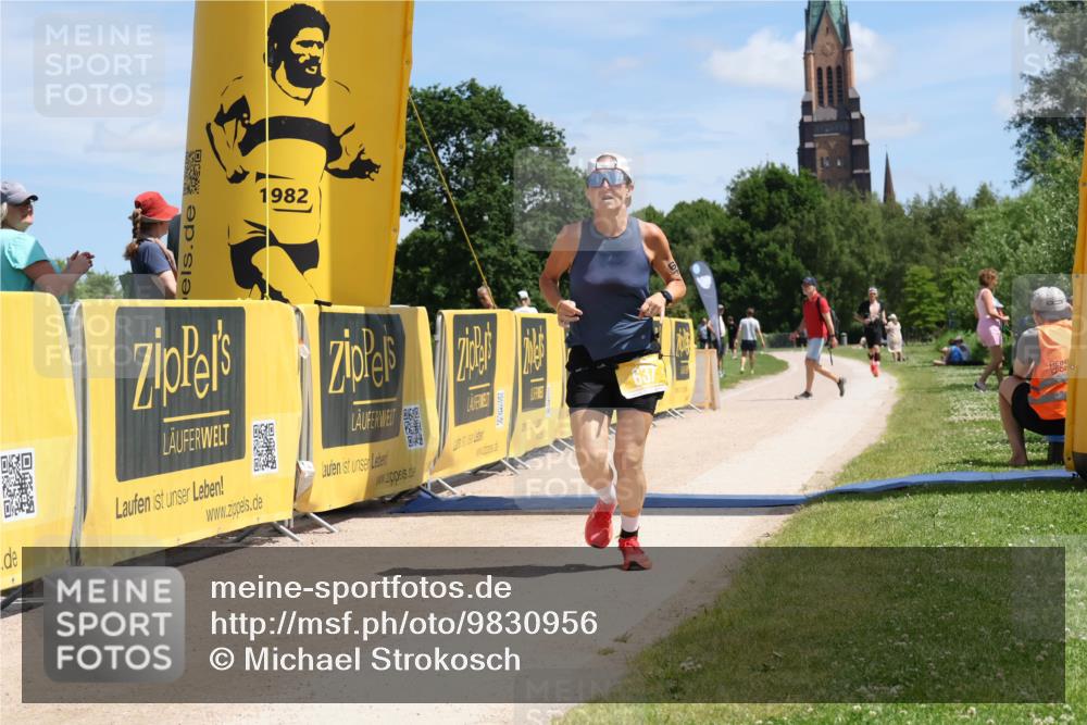 21.06.2026 - Viking Triathlon Michael Strokosch http://msf.ph/oto/9830956 21.06.2026 12:57:02 Laufen 637 meine-sportfotos.de