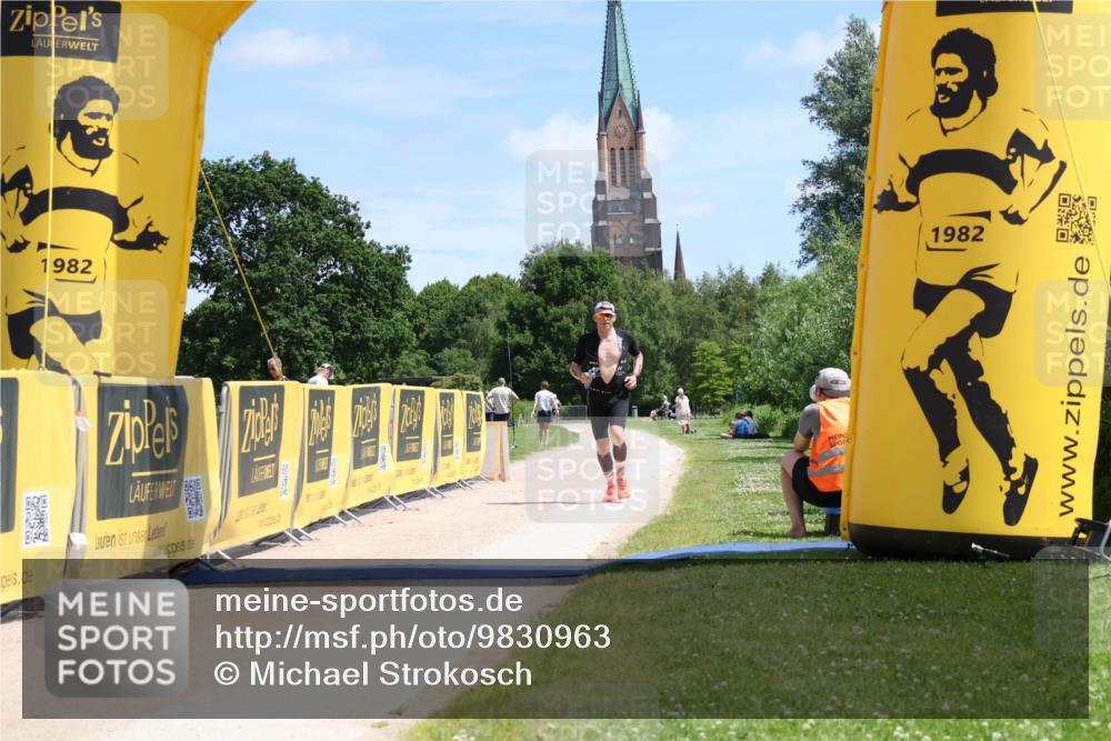 21.06.2026 - Viking Triathlon Michael Strokosch http://msf.ph/oto/9830963 21.06.2026 12:57:11 Laufen 131 meine-sportfotos.de